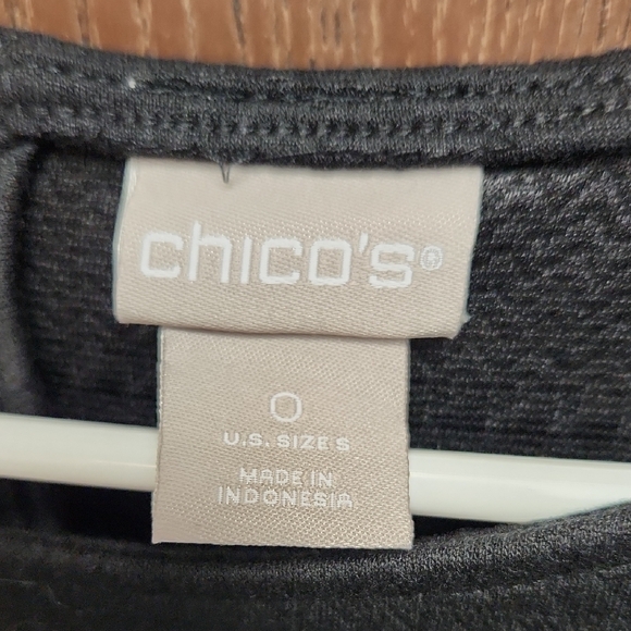 Chico's Black Textured Women's Blouse - Picture 2 of 3